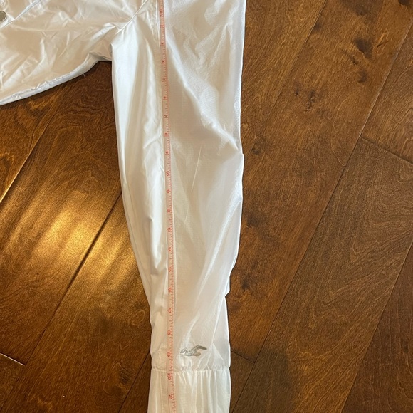NWT Hollister White Windbreaker Hooded Full Zip jacket, fleece lined, si… - Picture 6 of 9